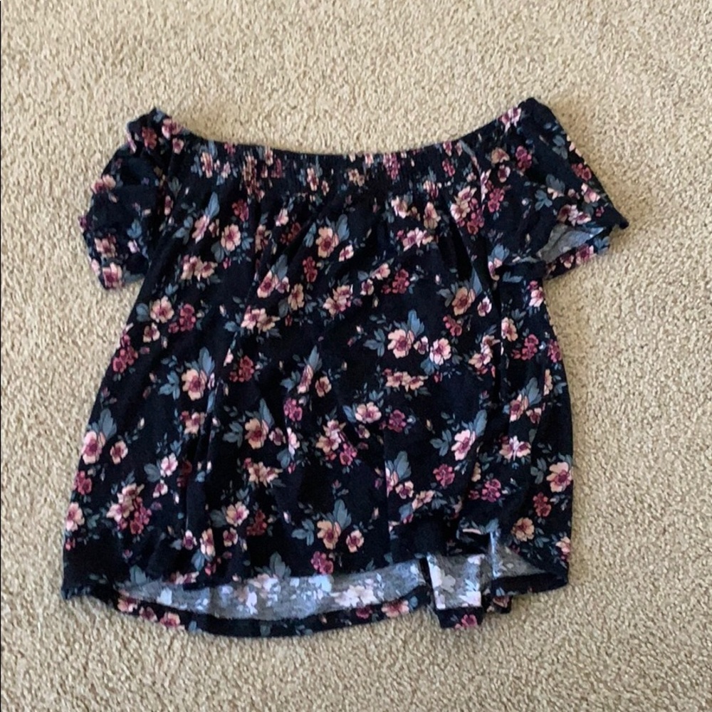 soft and sexy off the shoulder floral shirt